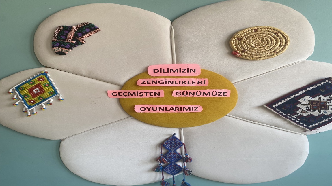 Dilimizin zenginlikleri geçmişten günümüze oyunlarımız 